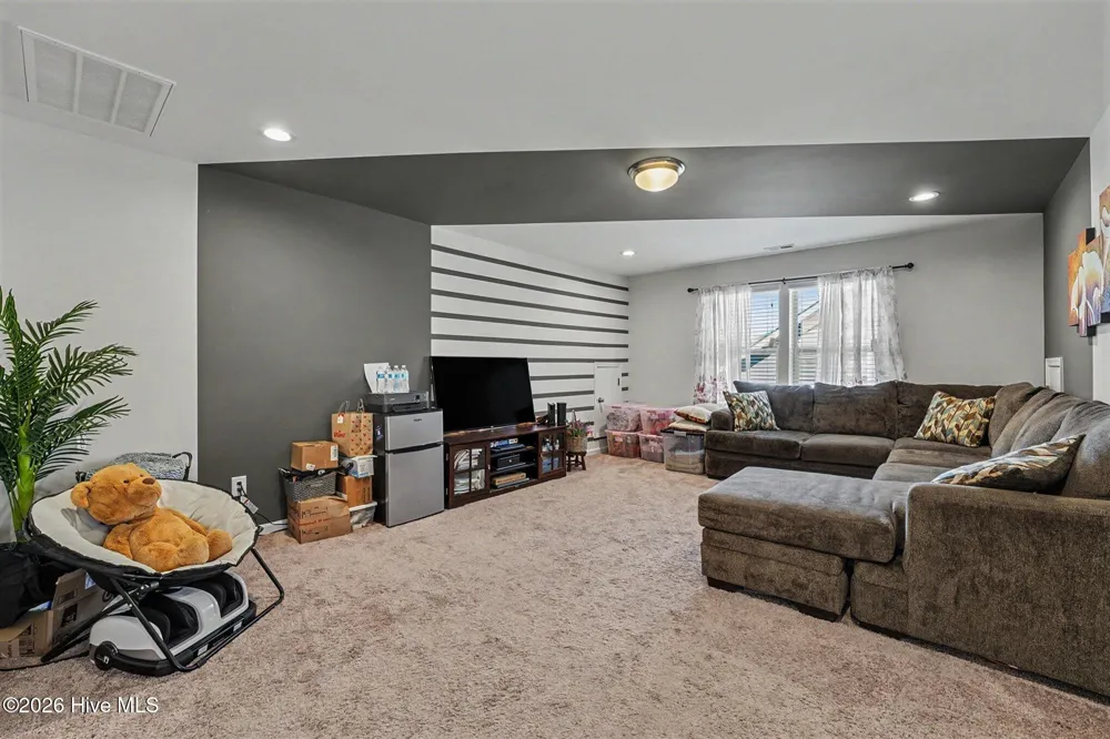 123 Carbone Lane Clayton, NC 27527