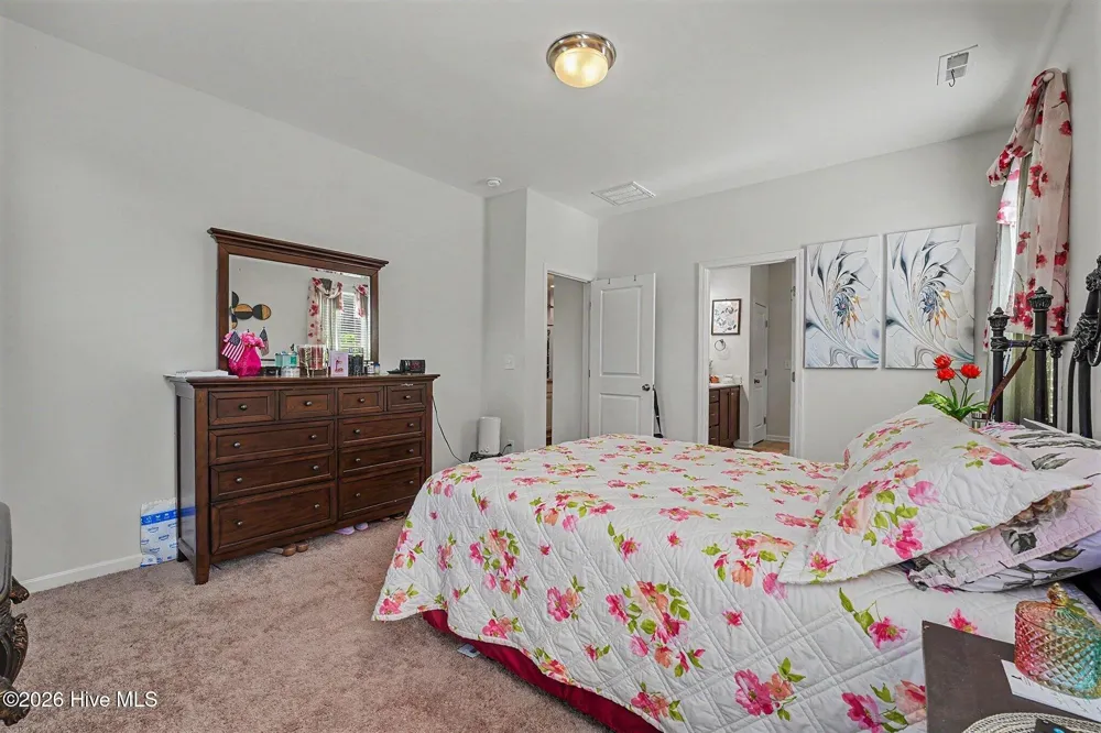 123 Carbone Lane Clayton, NC 27527