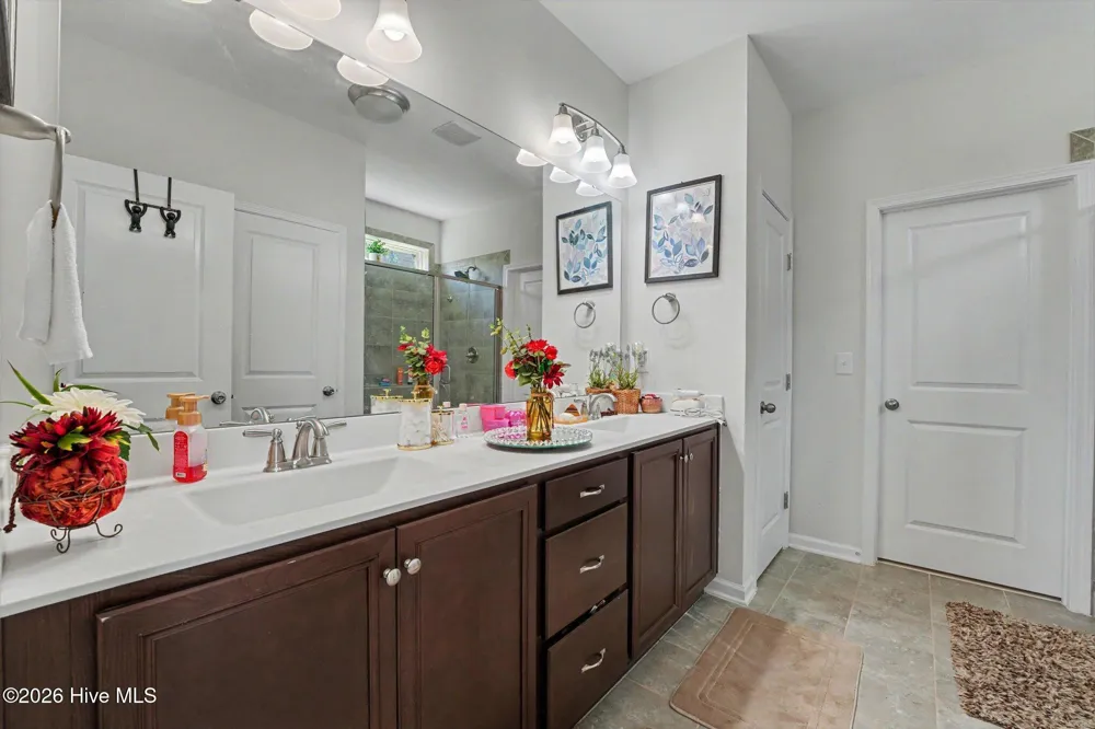 123 Carbone Lane Clayton, NC 27527