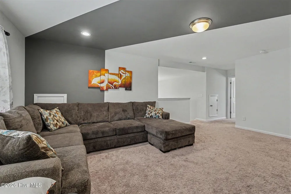 123 Carbone Lane Clayton, NC 27527