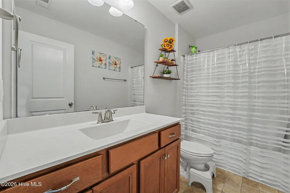 123 Carbone Lane Clayton, NC 27527