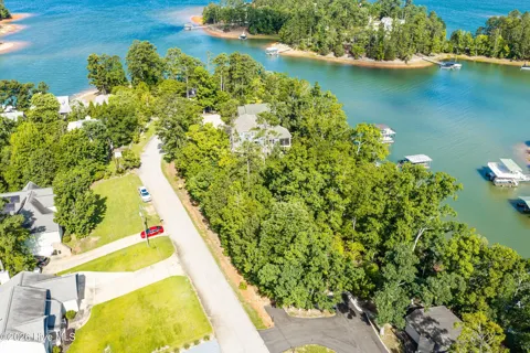 280 Lee Drive