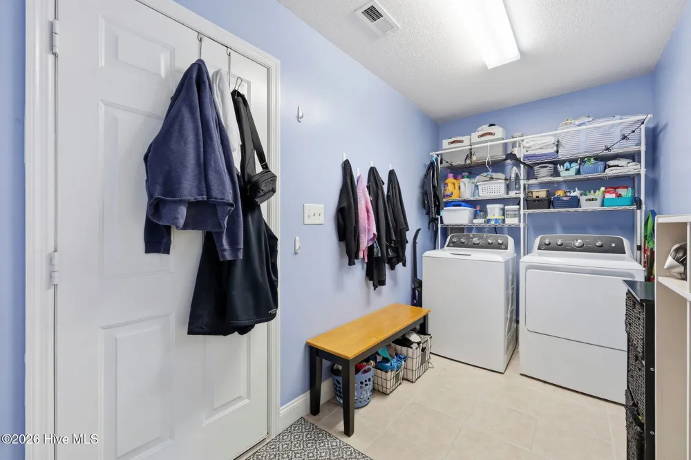 135 Tifton Circle Cape Carteret, NC 28584