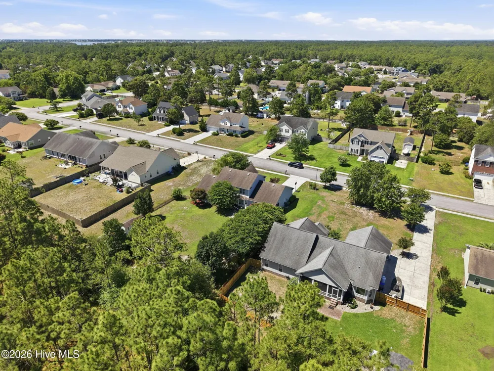 135 Tifton Circle Cape Carteret, NC 28584