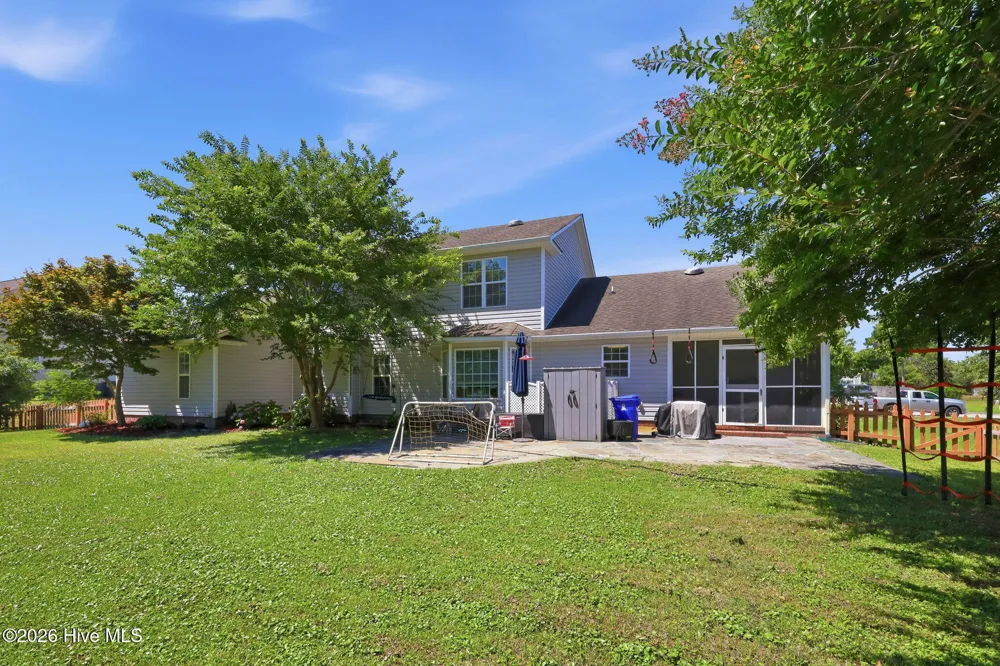 135 Tifton Circle Cape Carteret, NC 28584