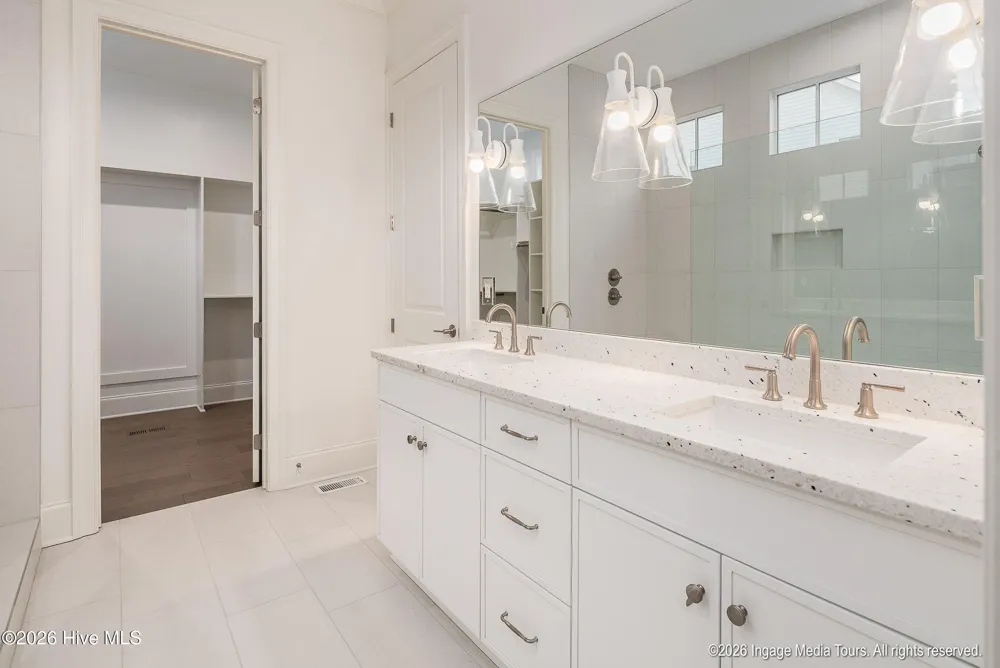154 Pine Tree Point Snow Hill, NC 28580