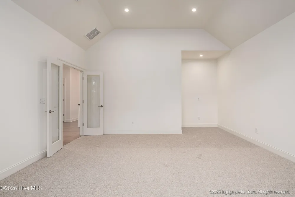 154 Pine Tree Point Snow Hill, NC 28580