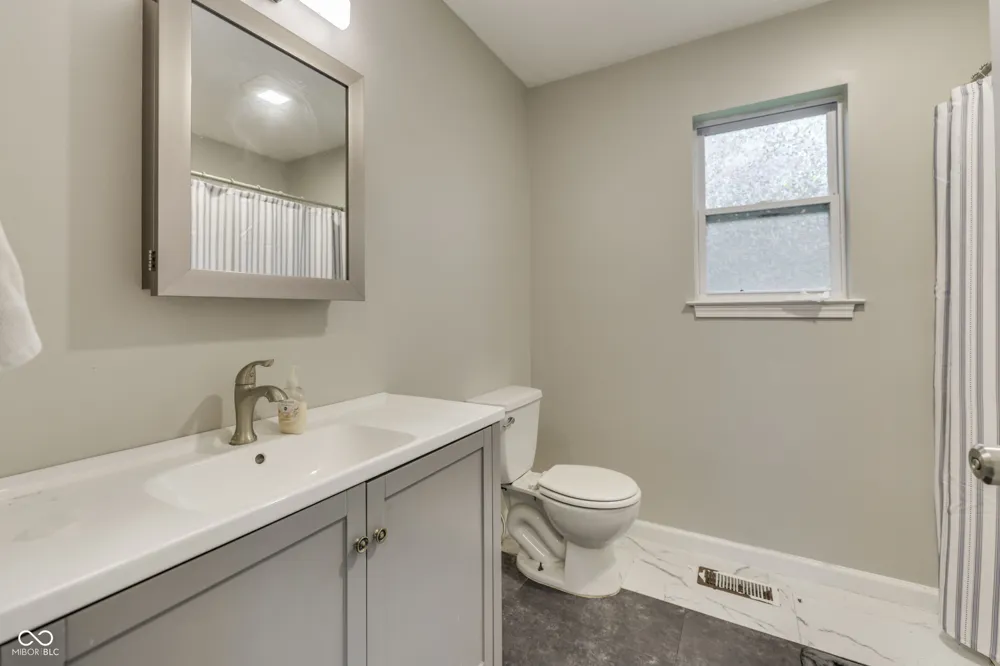 918 Woodburn Avenue Bloomington, IN 47404