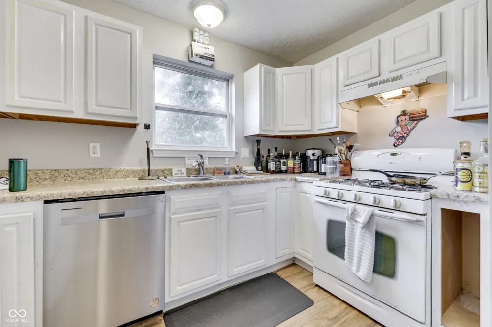 918 Woodburn Avenue Bloomington, IN 47404