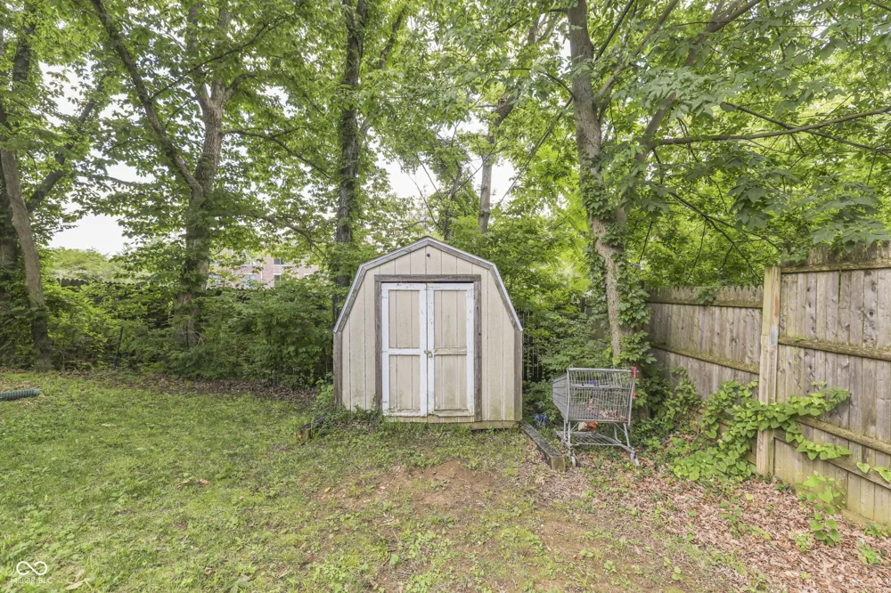 918 Woodburn Avenue Bloomington, IN 47404