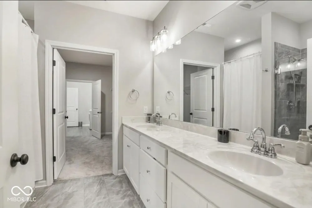 1470 Hideaway Circle Brownsburg, IN 46112