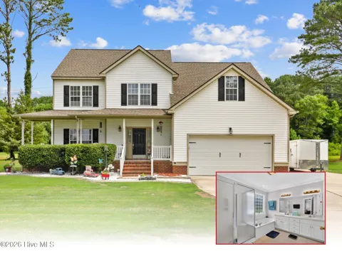122 W Raintree Lane