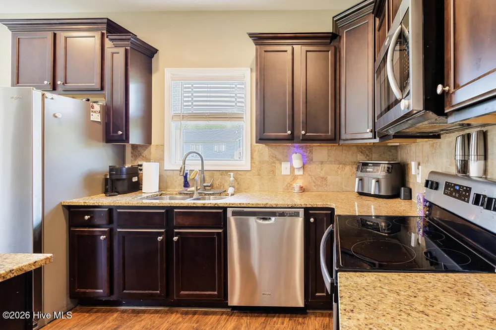 30 Inman Way Selma, NC 27576