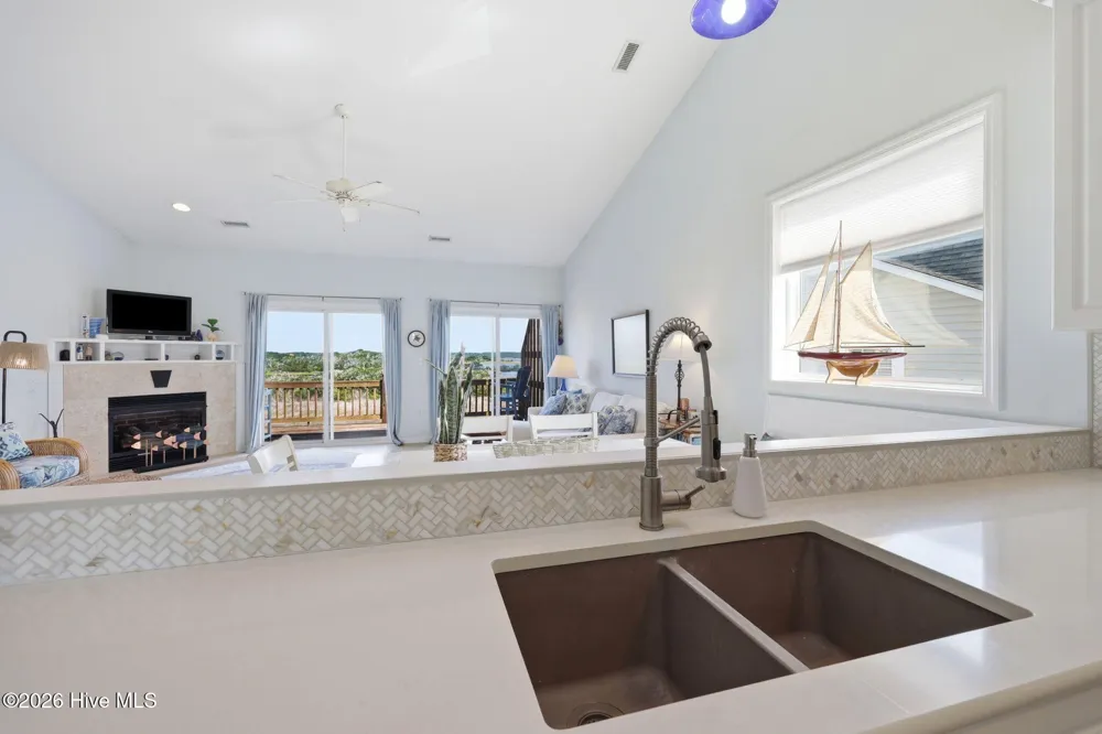515 New River Drive #D Surf City, NC 28445