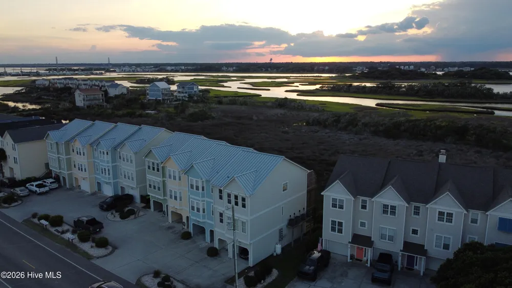 515 New River Drive #D Surf City, NC 28445