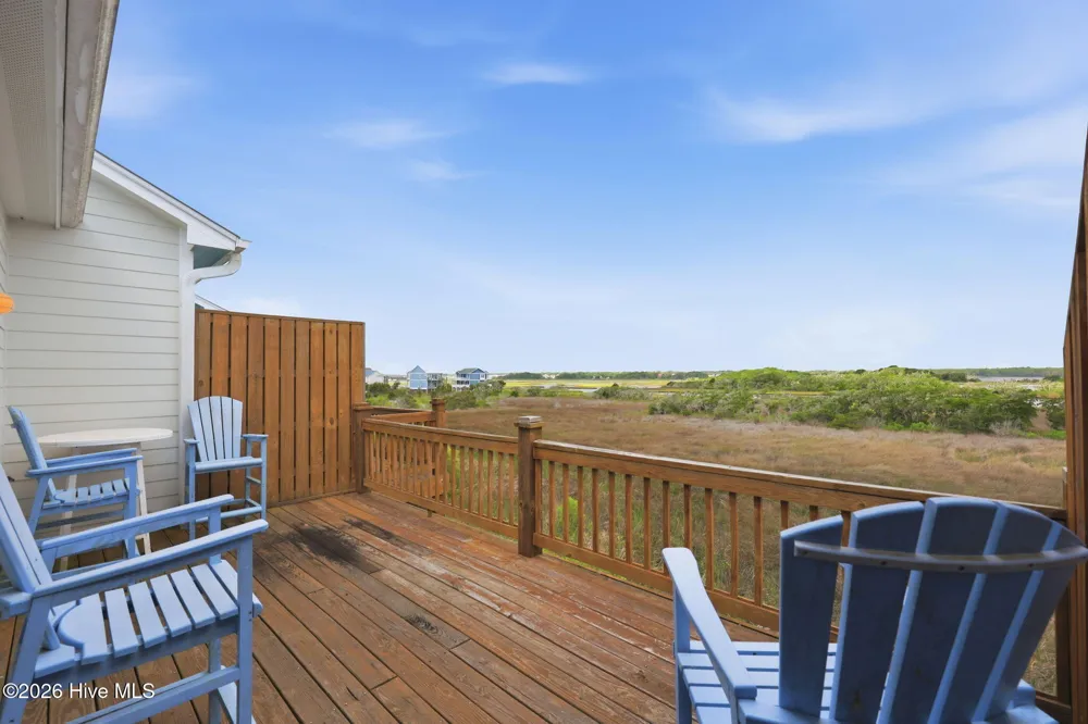 515 New River Drive #D Surf City, NC 28445