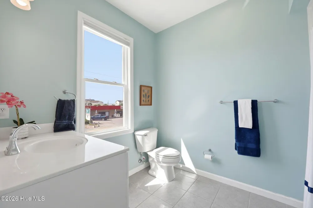 515 New River Drive #D Surf City, NC 28445