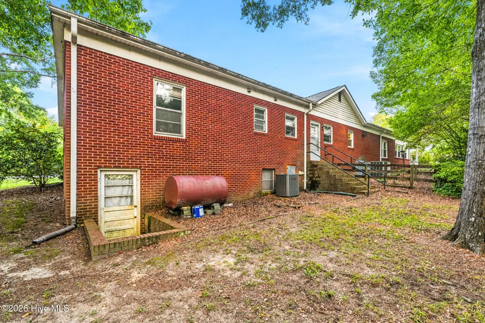 163 & 165 E Main Street E Ellerbe, NC 28338