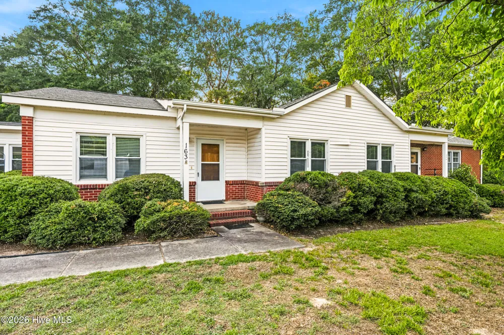 163 & 165 E Main Street E Ellerbe, NC 28338