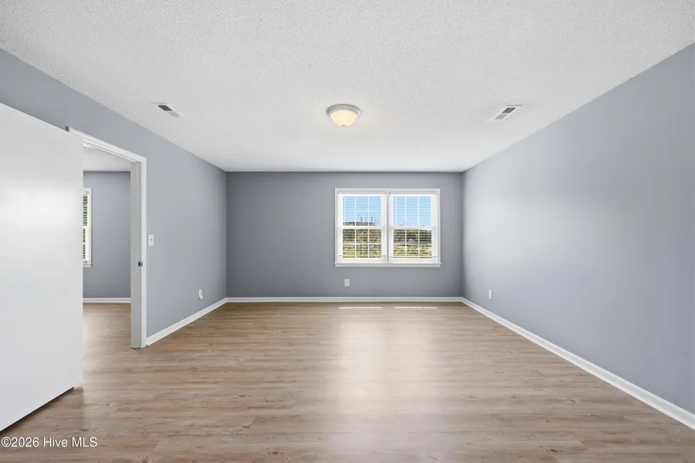 526 Crow Hill Road Beaufort, NC 28516