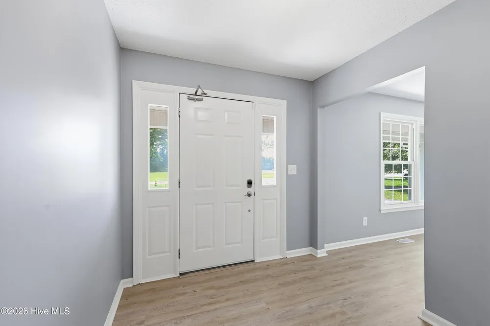 526 Crow Hill Road Beaufort, NC 28516
