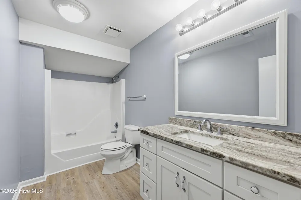 526 Crow Hill Road Beaufort, NC 28516