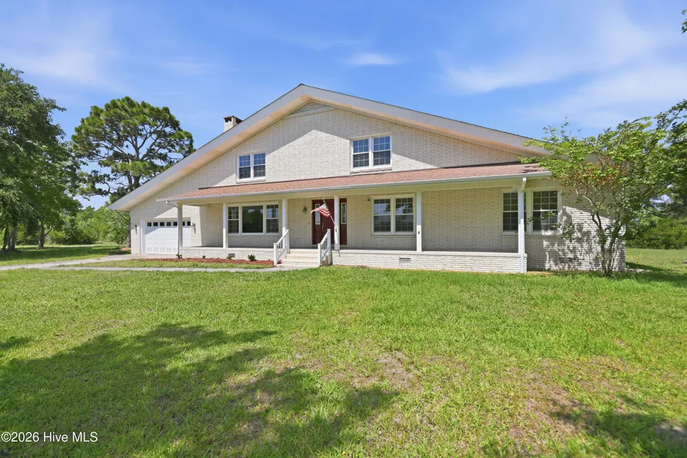 526 Crow Hill Road Beaufort, NC 28516