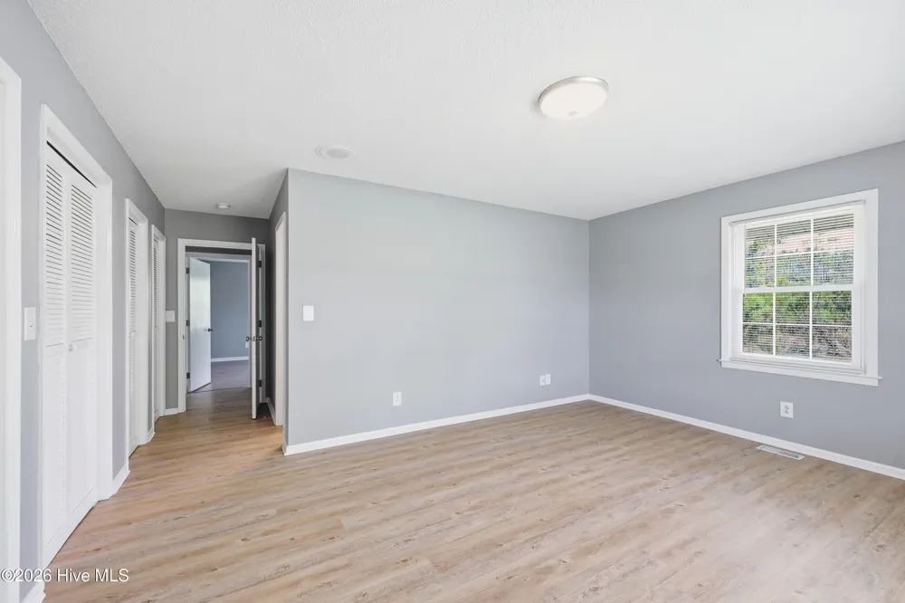 526 Crow Hill Road Beaufort, NC 28516