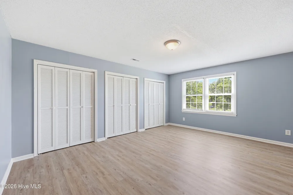 526 Crow Hill Road Beaufort, NC 28516
