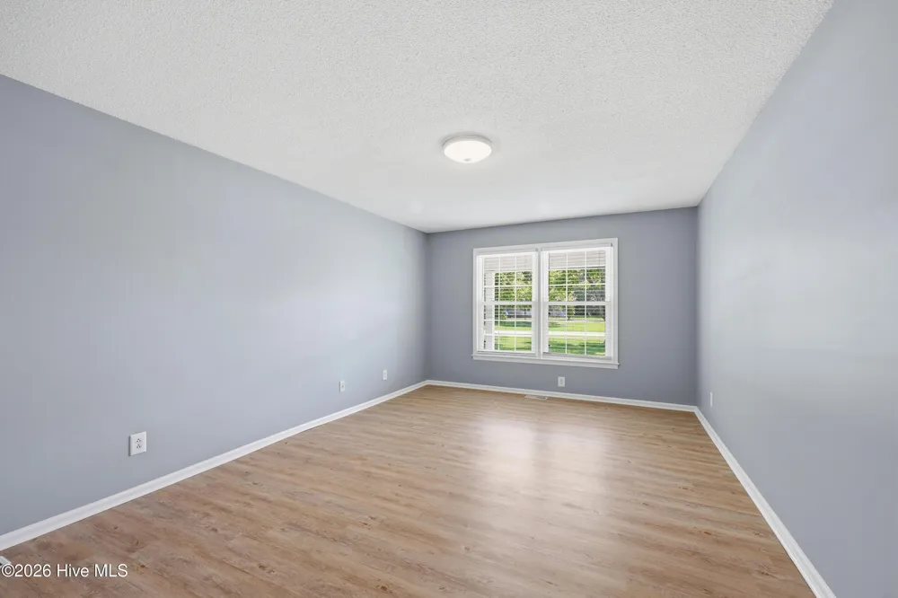 526 Crow Hill Road Beaufort, NC 28516