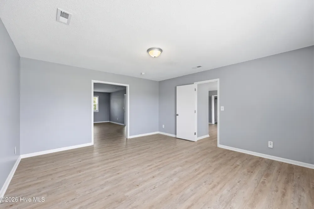 526 Crow Hill Road Beaufort, NC 28516