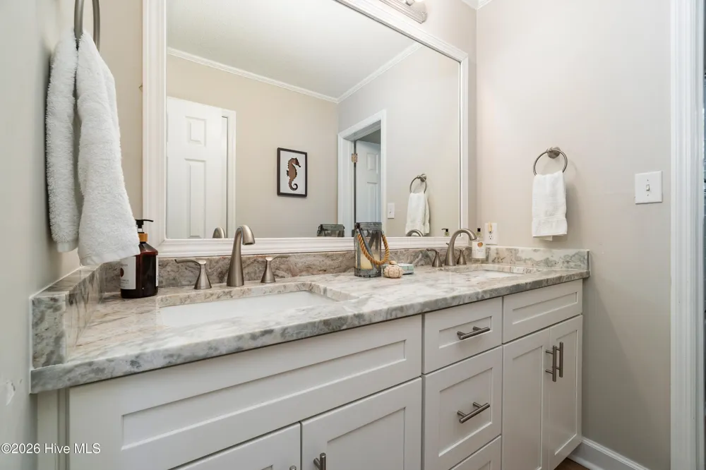 124 Headen Lane Salter Path, NC 28512