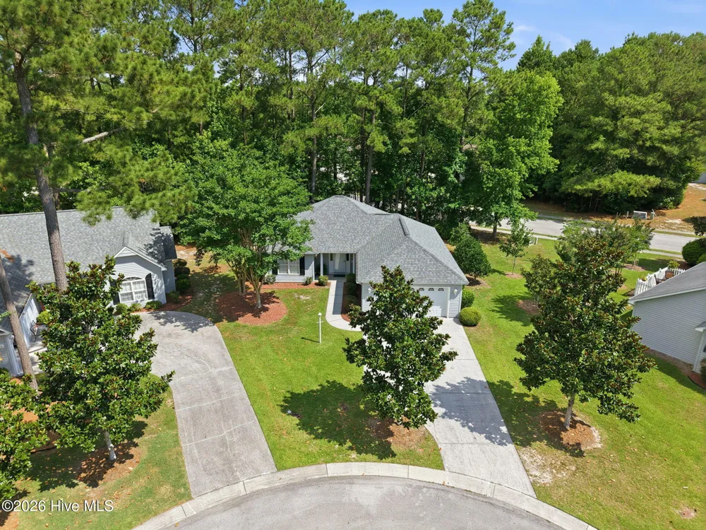 702 Hummingbird S Swansboro, NC 28584