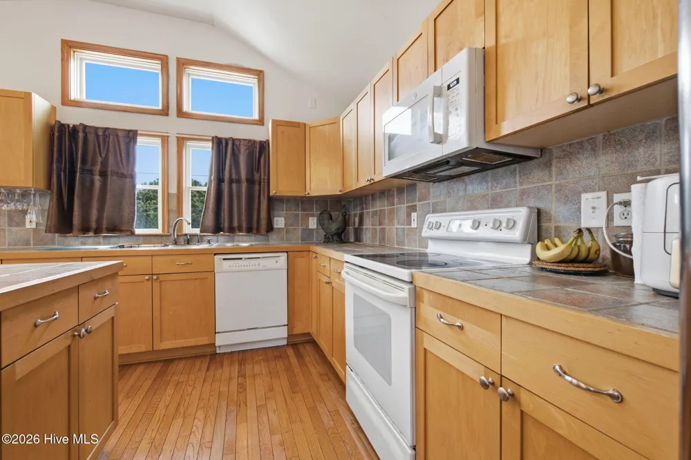 504 Suffolk Street Kill Devil Hills, NC 27948