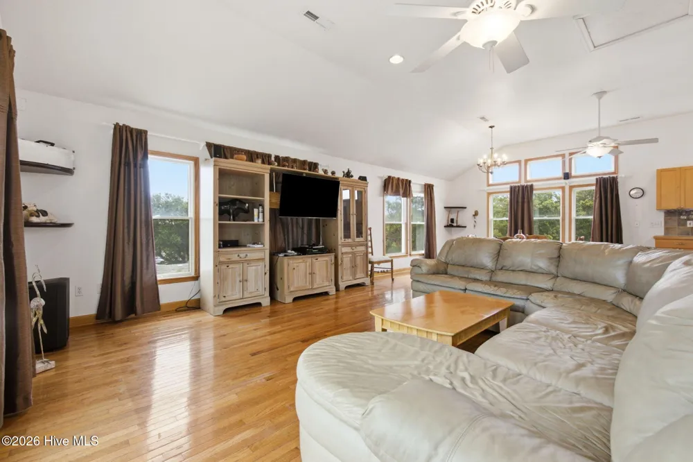 504 Suffolk Street Kill Devil Hills, NC 27948