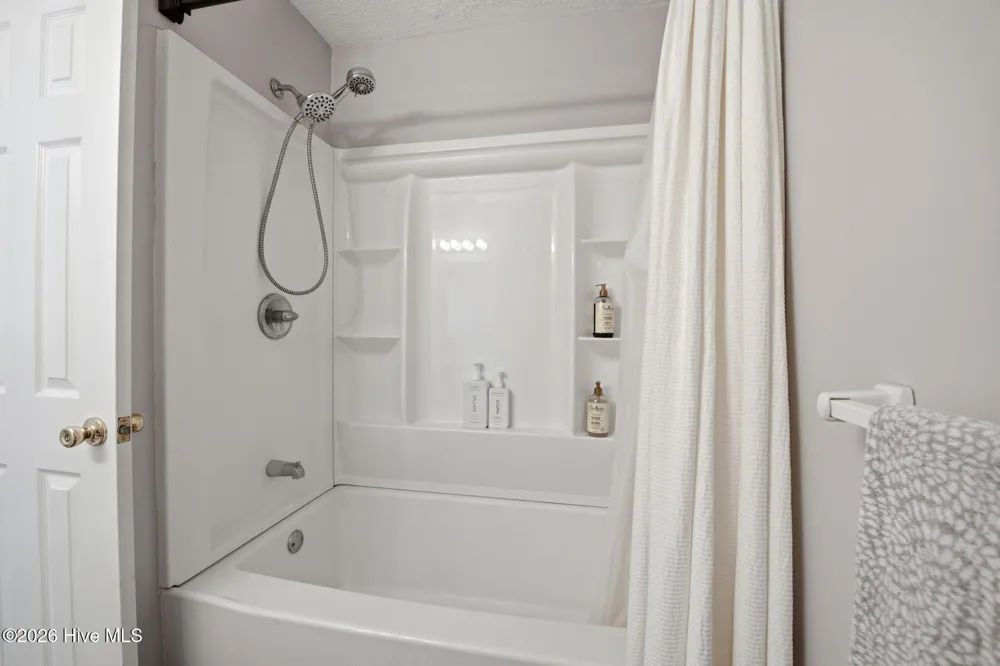 210 Nottingham Drive Havelock, NC 28532