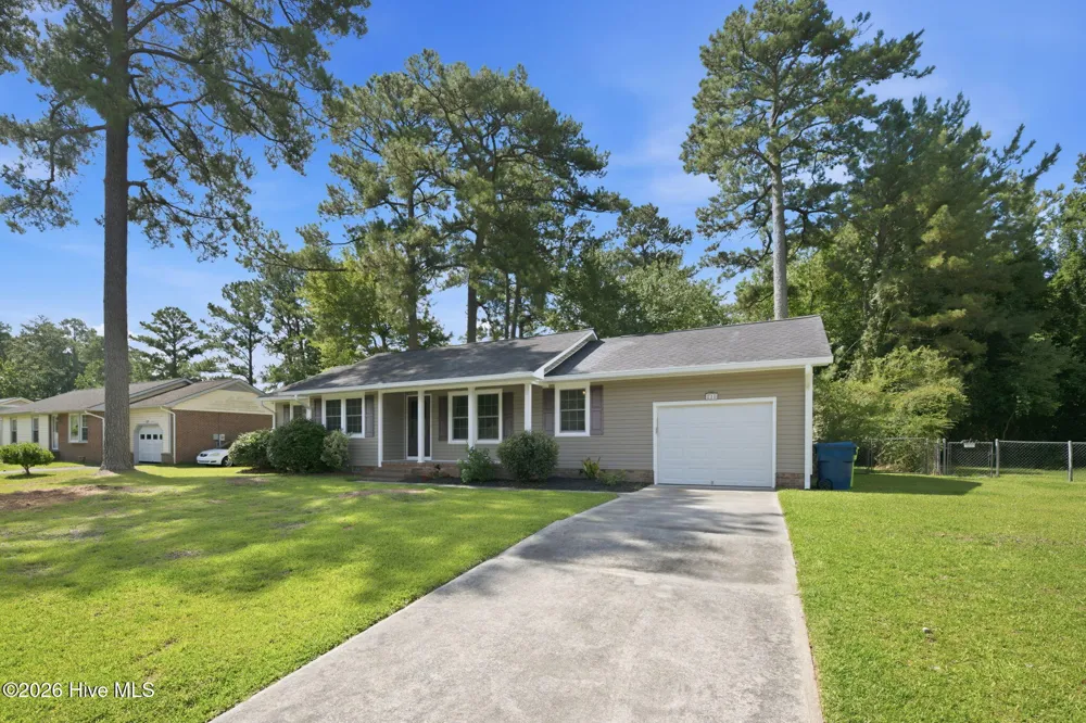 210 Nottingham Drive Havelock, NC 28532