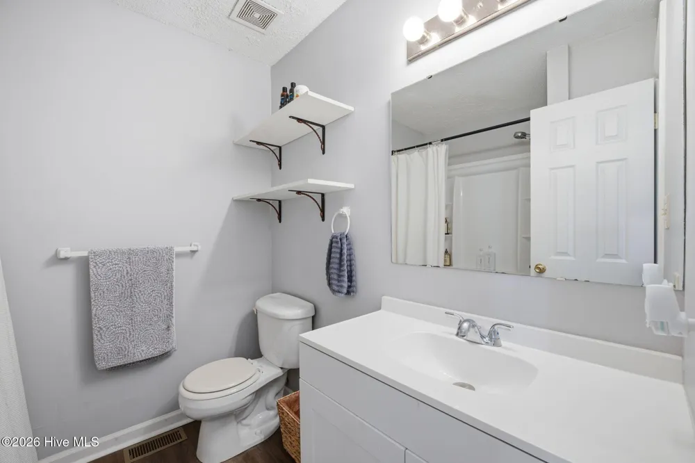 210 Nottingham Drive Havelock, NC 28532