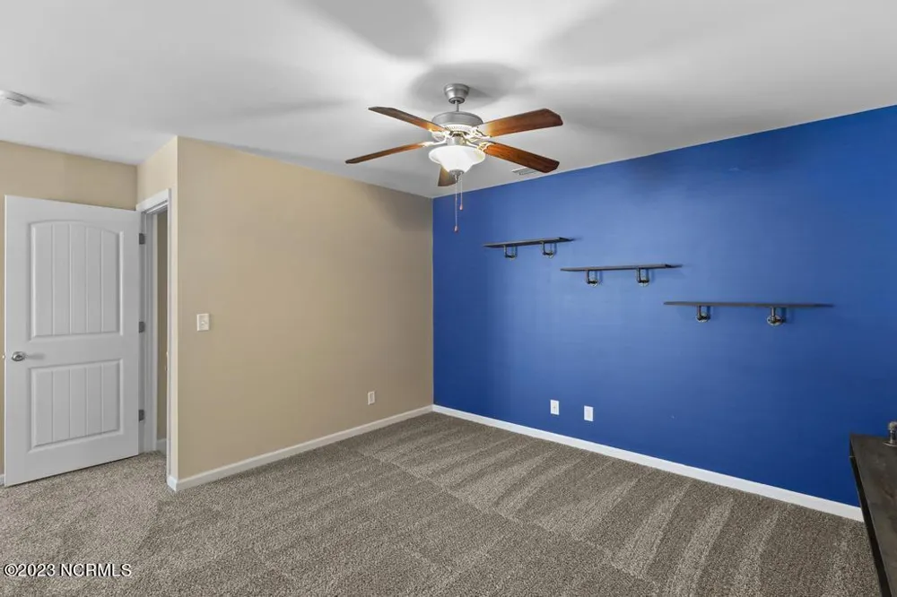 123 James Avenue Surf City, NC 28445