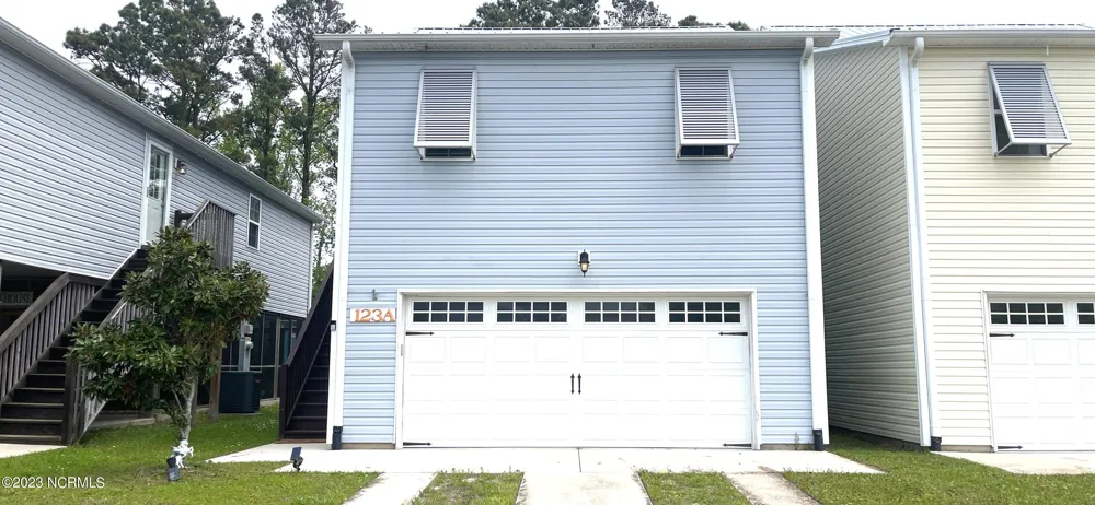 123 James Avenue Surf City, NC 28445