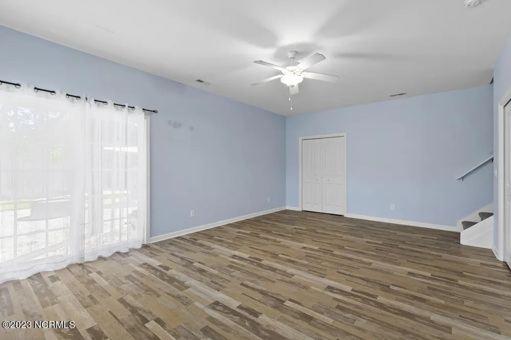 123 James Avenue Surf City, NC 28445
