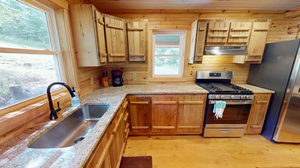 575 Vestal Cochran Road Topton, NC 28781