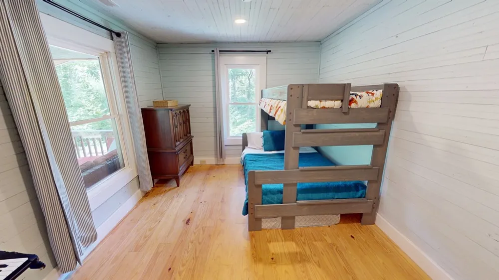 575 Vestal Cochran Road Topton, NC 28781