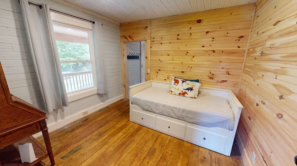 575 Vestal Cochran Road Topton, NC 28781