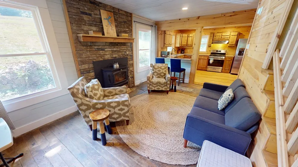 575 Vestal Cochran Road Topton, NC 28781