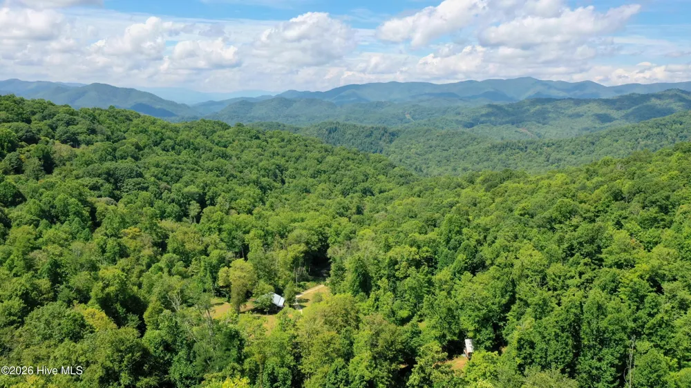 575 Vestal Cochran Road Topton, NC 28781