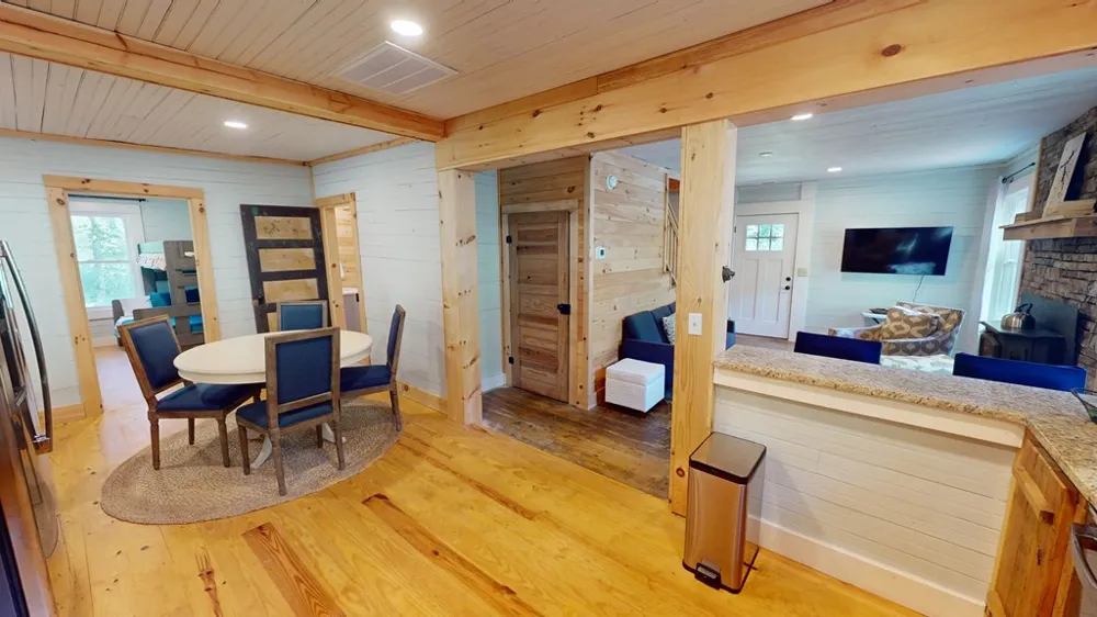 575 Vestal Cochran Road Topton, NC 28781