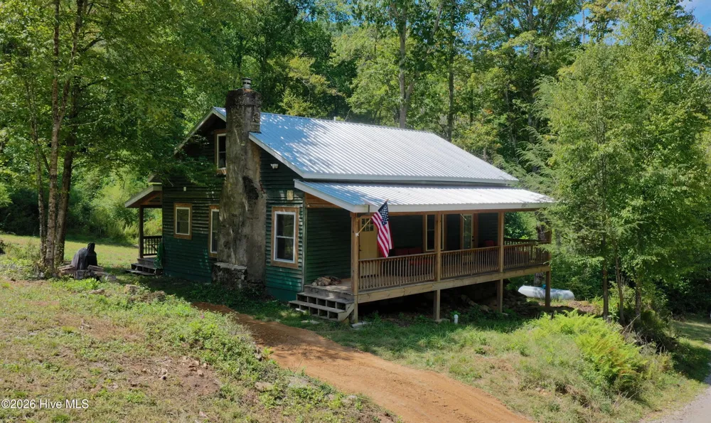 575 Vestal Cochran Road Topton, NC 28781