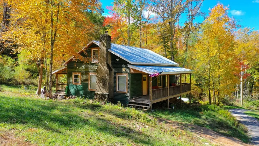 575 Vestal Cochran Road Topton, NC 28781
