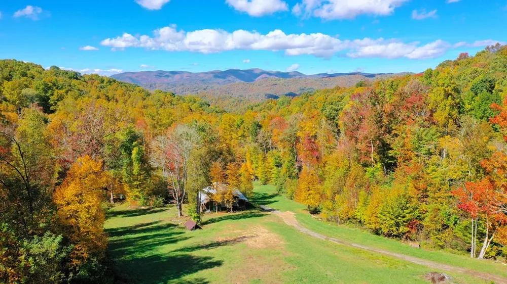 575 Vestal Cochran Road Topton, NC 28781